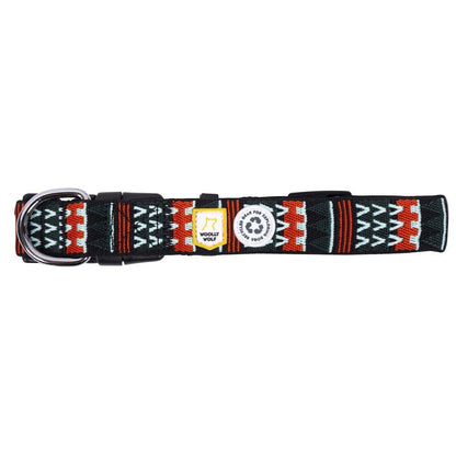 Woolly Wolf Woodland hundhalsband med rundvävd konstruktion i återvunnen polyester och justerbar komfort